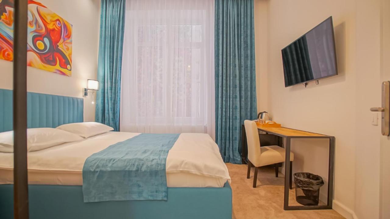 Zoom Rooms Braşov Exterior foto